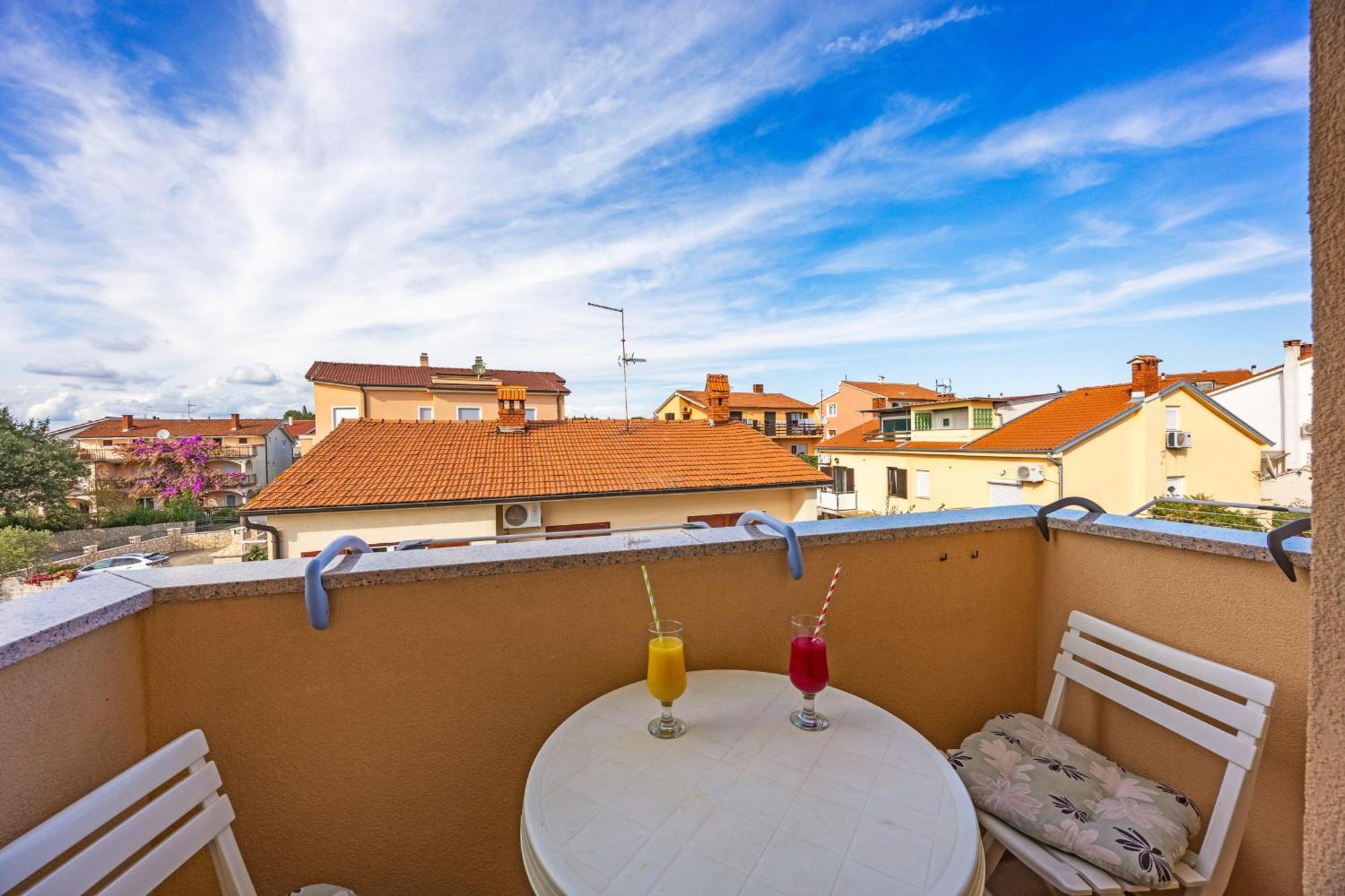 Apartments Mijic Medulin Exterior foto
